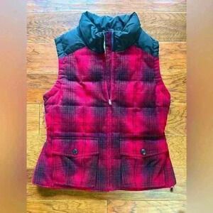 Eddie Bauer Premium Goose Down Vest.